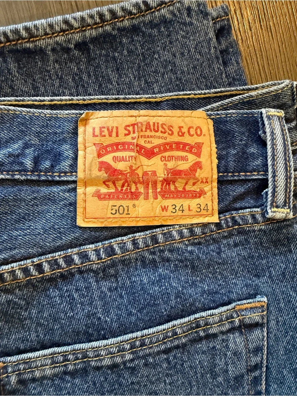 Levi's Men's Straight Blue Denim Jeans with Signature Back Patch